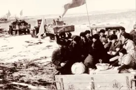 知青往事：他自作主张倒掉一桶豆油，女战友替他开脱两人都被处分图片