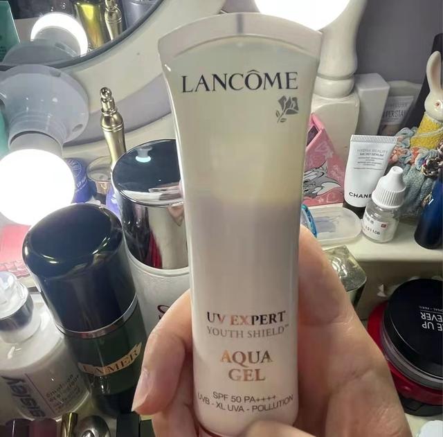 不含酒精的身体防晒乳