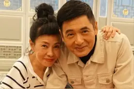 68岁周润发回应裸捐56亿港币，直言是老婆做主不清楚资金流：我来世上什么都没带来，不带走任何东西也没关系图片