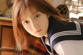 日本可爱樱花妹，校服写真集图片