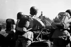 整编第74师只有6个步兵团，为何总兵力却在30000人以上？图片