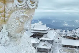 冬游峨眉山，去赴一场冰雪奇缘，这样的好风景谁能说不爱呢？图片