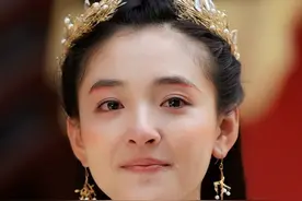 离婚还不到半年，再看吴倩与张雨剑的境遇，夫妻差距一目了然图片