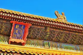 入主紫禁城以后，皇帝一家怎么住？又是在哪办公的呢？图片