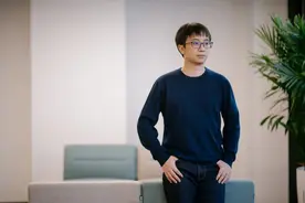 光子芯片能否承接新算力需求？我们与曦智科技创始人沈亦晨聊了聊图片