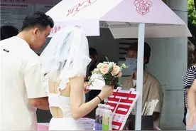 520喜茶联合5城民政局送喜，推出水牛乳·粉黛玫影等新品图片