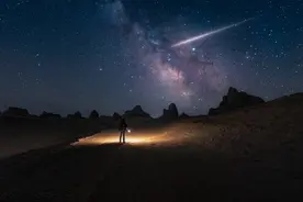 昨晚外星人进我家了（2）图片