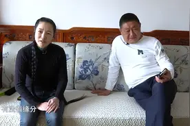 52岁大姐风韵犹存，相亲71岁大爷，大姐：你无法满足我的要求！图片