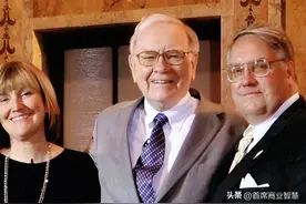 巴菲特“变脸”了！犹太资本谎言被戳破，万亿财产变相避税给子女图片