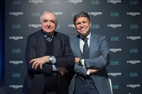 人生第一只表，选天梭还是浪琴？站队吧图片