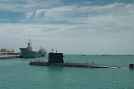 送货上门？中国海军一艘039G常规潜艇抵达泰国，不准备回国了？图片