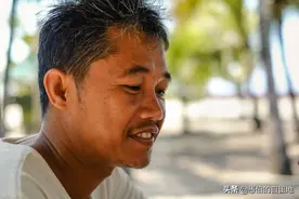 邻居老王的风流韵事：夫妻长期分居，他在外过上了家外有家的生活图片
