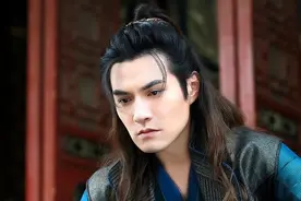 从高贵王子到阶下囚，这位貌美皇帝的一生堪称传奇图片