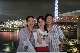 秋瓷炫分享和丈夫在新加坡的愉快时光，记录《小小姐们》拍摄点滴图片