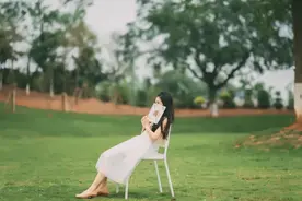 你情绪不好，是因为读书太少图片