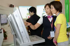我存的就是8万元，你们银行也当面数过了，我已离柜概不负责!图片