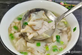 平菇：号称“天然杀菌菜”，三伏天必吃！用来烧汤，简直鲜掉眉毛图片