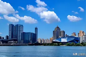 浙江人来沈阳吃饭，3人点5道菜，上菜后懵了，最后只能“兜着走”图片