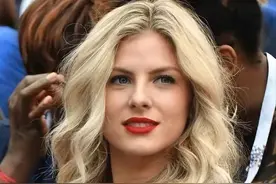 世界杯五大美娇妻：莱万老婆战斗力爆表，韩国球星大9岁妻子最惊艳图片