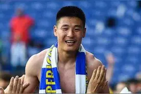 武磊正式告别西班牙人结束留洋生涯，一起来回顾一下他在西班牙人的19个进球吧(西甲8球+西乙2球+国王杯4球+欧联资格赛1球+欧联1球+热身赛3球)#武磊 #西班牙人 #足球 #唯有足球不可辜负 #精彩进球 