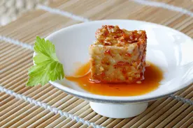 腐乳是很多人的最爱，长期食用对人体好吗？理性分析一下图片