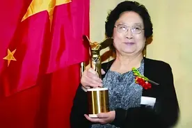 致敬屠呦呦！“中国小草”拯救了全球数百万人的生命图片