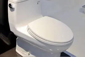 哪个牌子的马桶好用？TOTO、箭牌还是科勒？看完再买不迟图片