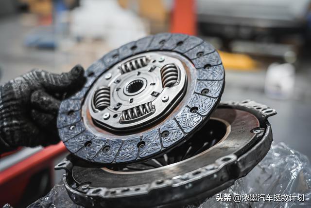 倾心修复一台十六年前的标致206，让法系弯道吸尘器再次火力全开