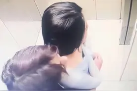 金华女教师出轨后续：电梯内和学生亲热视频被曝，刘老师真会玩儿图片