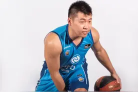 揭中国登陆西甲篮球联赛首人：33岁只打过CUBA 在欧洲生意做得很大图片