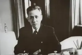 毛主席说“三天不学习，赶不上刘少奇”，刘少奇的回应尽显高情商图片