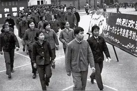 1977-79年高考数学卷，网友感叹：生不逢时！图片