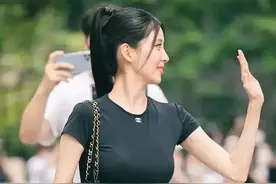 黑丝也能穿出魅力图片