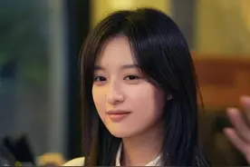 金智媛，温婉靓丽的氧气美女，治愈系的容颜，太甜美啦图片