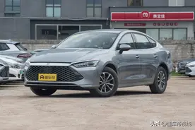 新车 | 只卖9.98万元！比亚迪秦PLUS DM-i 2023 冠军版最低配到店图片