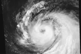 3号台风古超加强，南海土台风引发特大暴雨，未来它们怎么走？图片