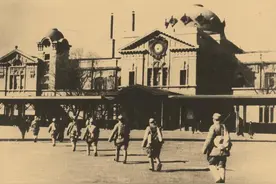 东北解放战争岁月纪实——挺进东北图片