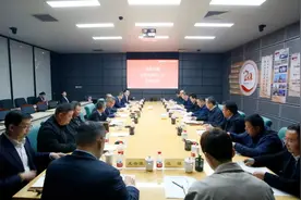 杨武一行赴天津建工集团开展合作洽谈活动图片