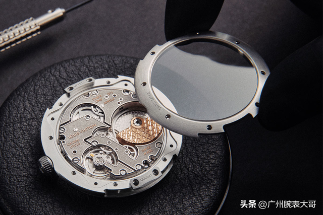 ʱ����ͷ�Ĵ����Ʊ�����ȫ��LOUIS VUITTON Tambour���