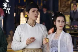 迪丽热巴在预热《安乐传》时，不如龚俊上心，被diss不敬业没格局图片