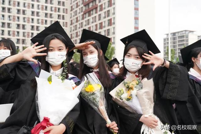 6484名成都大学2022届学子毕业啦