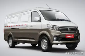 新车 | 售6.46万起，长安跨越星V7上市，车高近2米，轴距超五菱宏光图片