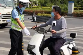 交警：符合这5个标准的电动车是国标车，不要搞错了图片