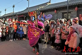 国潮乐舞、京韵大鼓…走进大同古城街巷，演绎市井繁华~图片