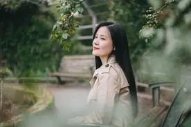 故事：我是外卖小哥，帮她带了一包卫生巾，却被她死死缠住了图片