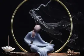 不等、不靠、不怨，中年人活出的人间清醒图片