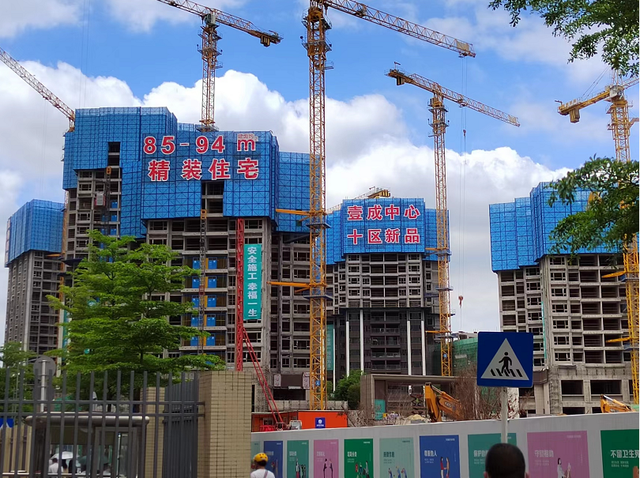 暴走龙华在建新盘！买谁？