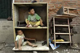 农村现在有两个男孩的家庭，现在父母基本都高兴不起来，为何呢？图片