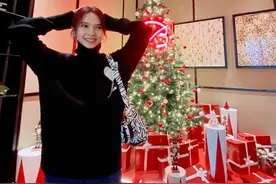 37岁杨丞琳成“时尚博主”，毛衣穿出甜姐气息，配裤装显腿长图片