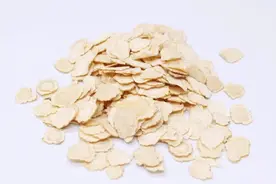 这几物或是西洋参的“黄金搭档”，搭配着泡水喝，养肝护肝效果好图片
